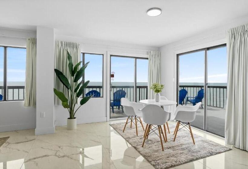 Люкс Superior Вид на Море, Grande Beach Resort