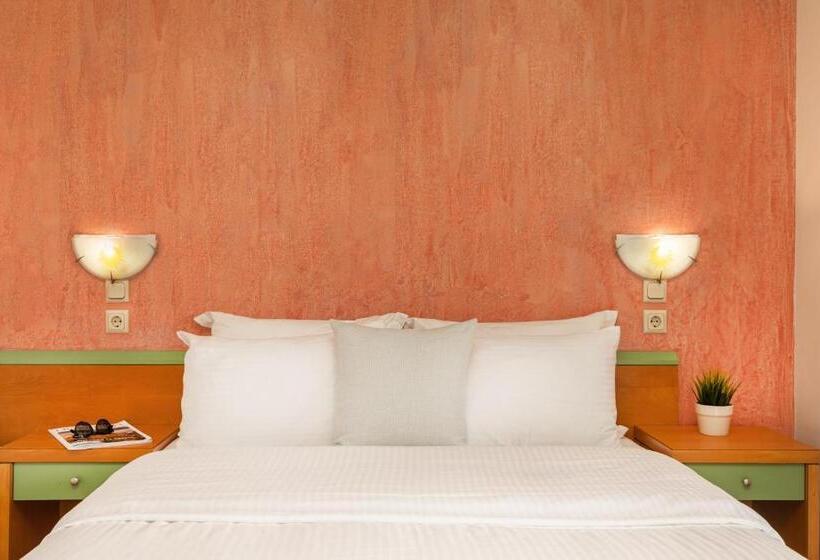 Triple Room Sea View, Dias Hotel & Spa