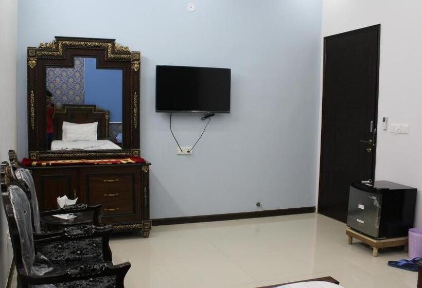 اتاق استاندارد, Patel Residency Guest House 2