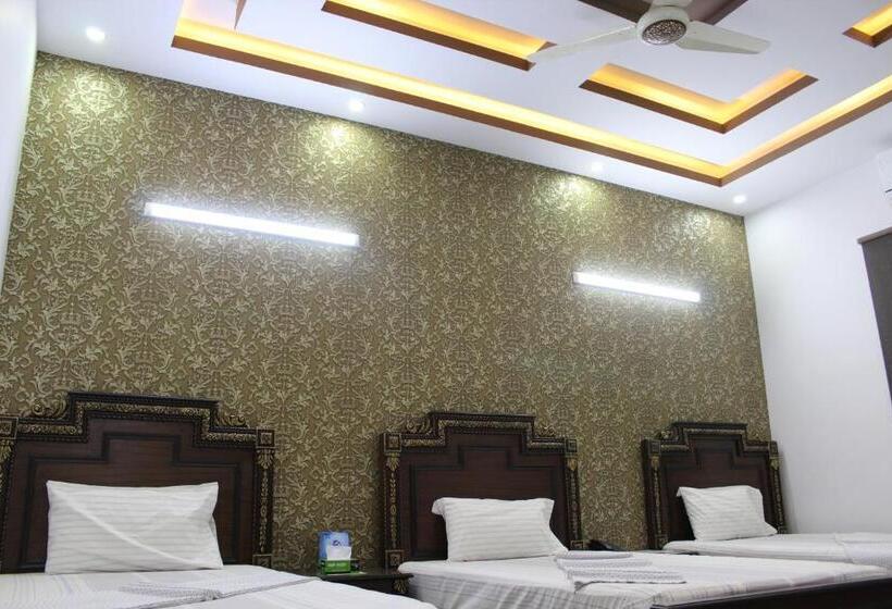 اتاق لوکس سه تخته, Patel Residency Guest House 2