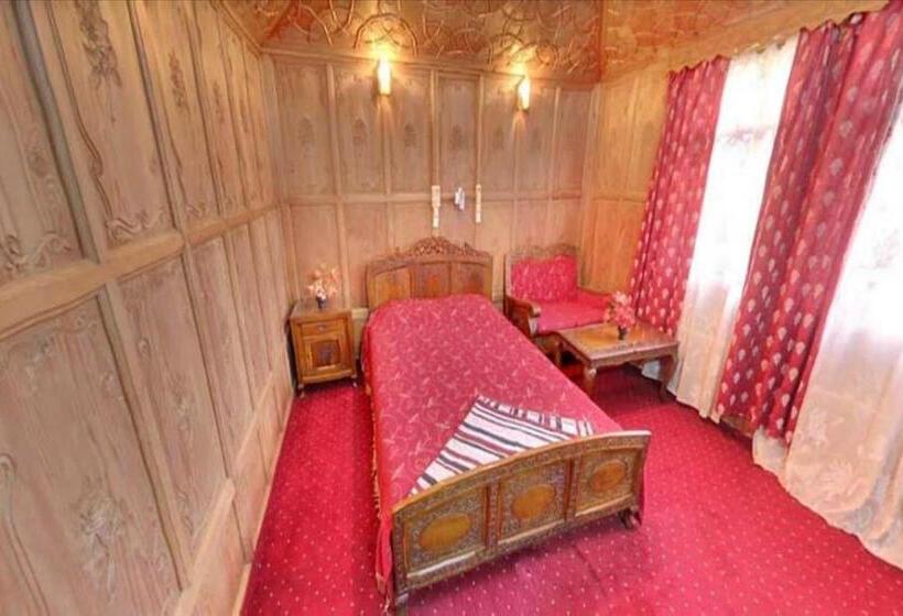 标准间, New Kolohai Group Of Houseboats