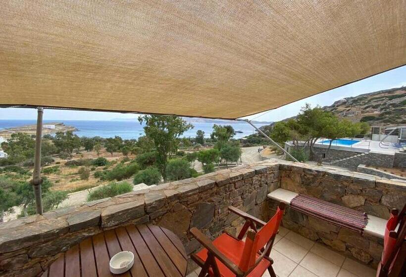 2 Bedrooms Standard Bungalow Sea View, Archipelagos Boutique