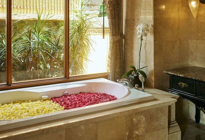 ویلای 2 خوابه با چشم‌انداز دریا, Ayana Villas Bali