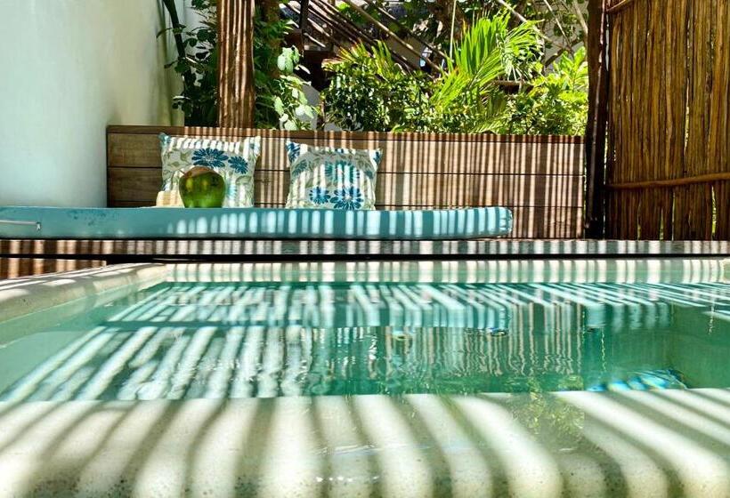 Standard swim-up room, Cabanas Tulum  Beach Hotel & Spa