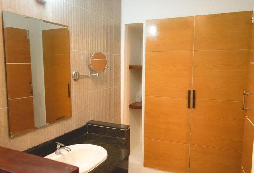 جناح ديلوكس مطل على البحر, Golden Bay Cottage   Sha Extra Plus