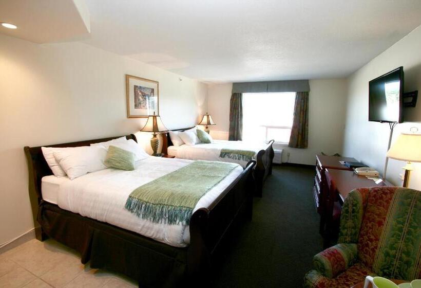 Семейный Номер Deluxe, Foxwood Inn & Suites Drayton Valley