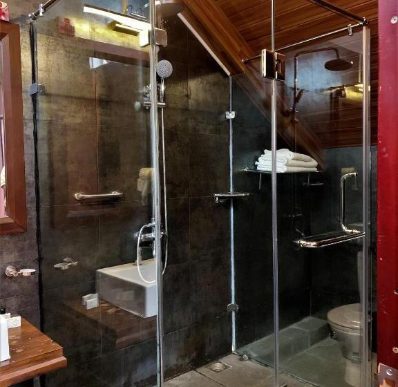 Penthouse Room, Heaven Seven  Nuwara Eliya