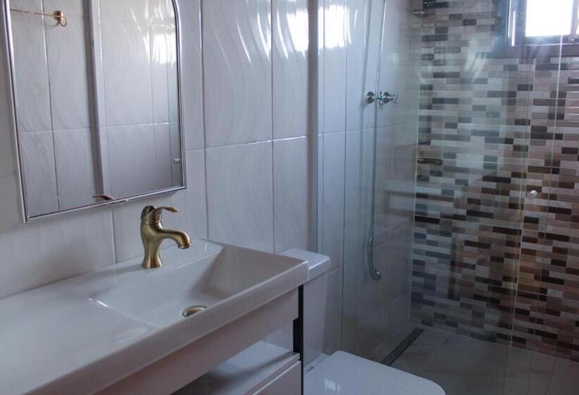 سوئیت با بالکن, Pousada Villa Paty   Campos Do Jordão