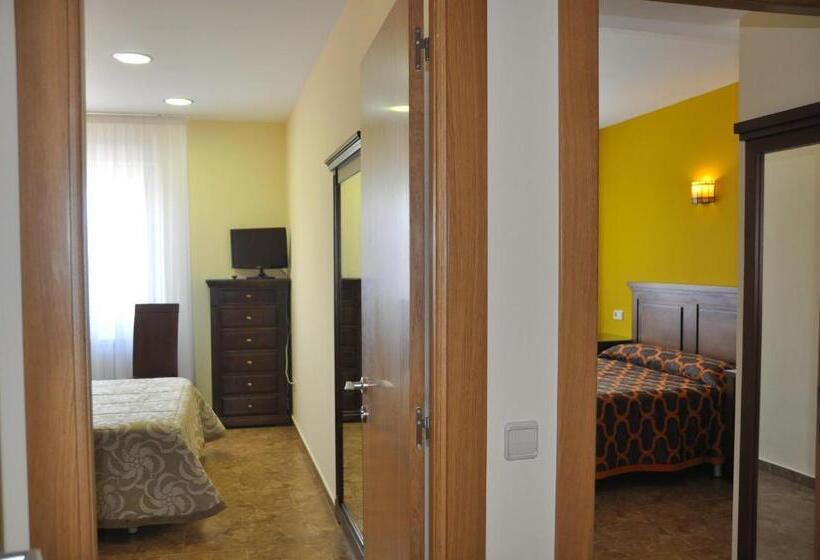 Suite 3 Dormitorios, De Alba