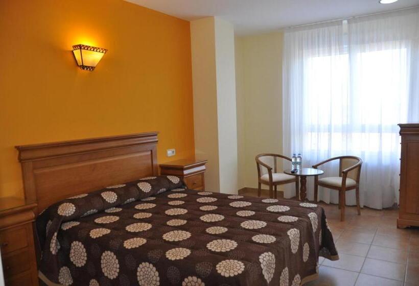 Habitación Estándar, De Alba
