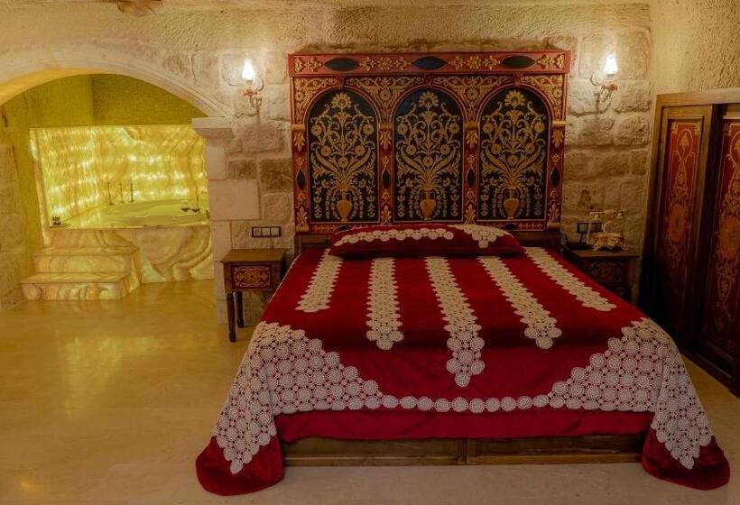 سوییت, Elika Cave Suites & Spa