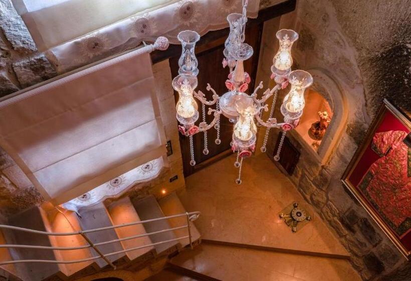 سوییت, Elika Cave Suites & Spa
