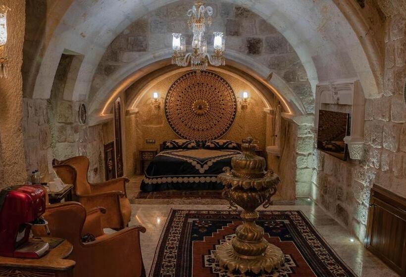 سوییت با استخر, Elika Cave Suites & Spa