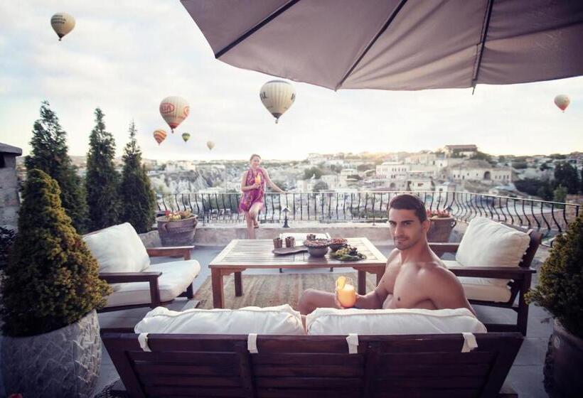 Suite with Terrace, Elika Cave Suites & Spa