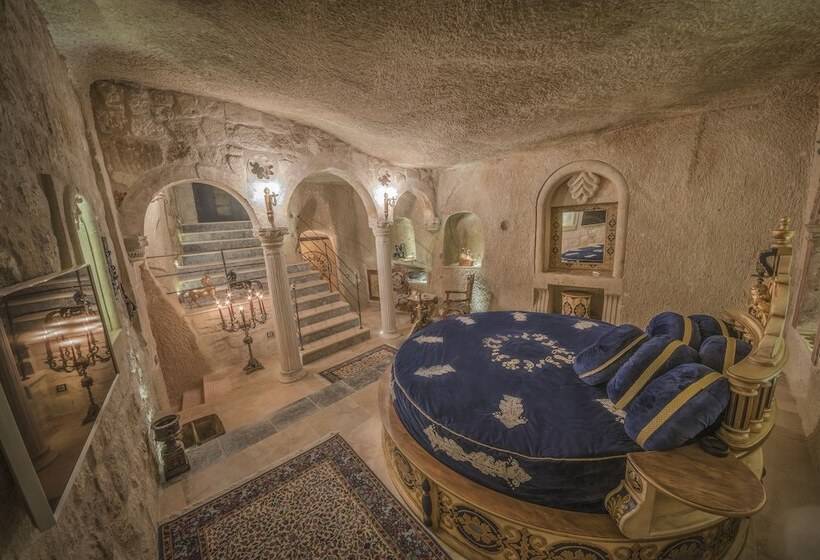 سوییت با استخر, Elika Cave Suites & Spa