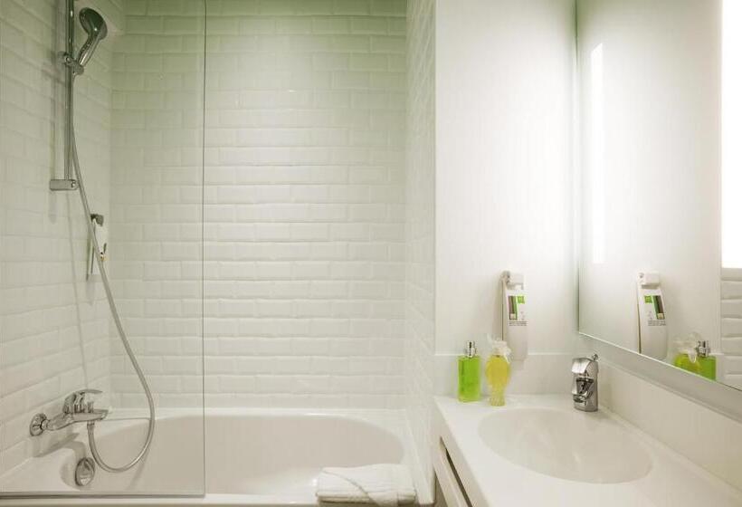 スタンダードルーム, Ibis Styles Paris Buttes Chaumont