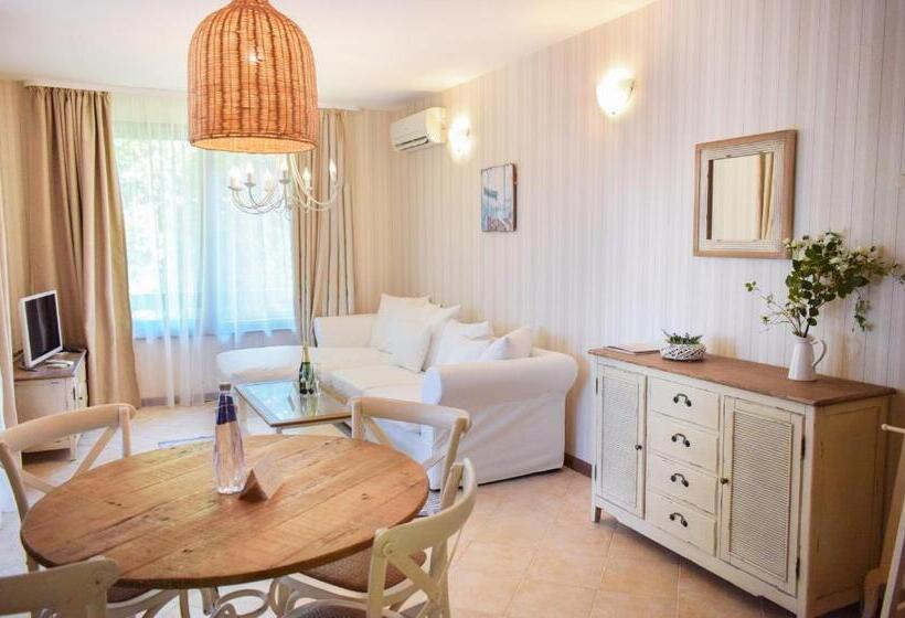 آپارتمان 1 خوابه پریمیوم با بالکن, Oasis Resort Lozenets