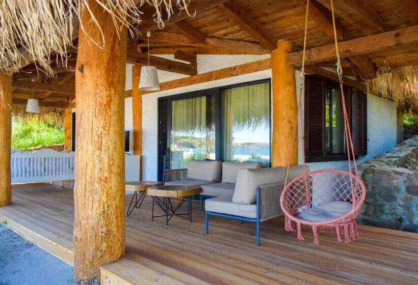 بانگلوی استاندارد, Oasis Resort Lozenets