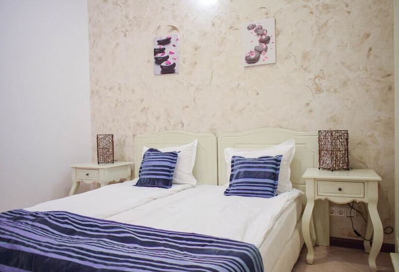 آپارتمان 2 خوابه با بالکن, Oasis Resort Lozenets