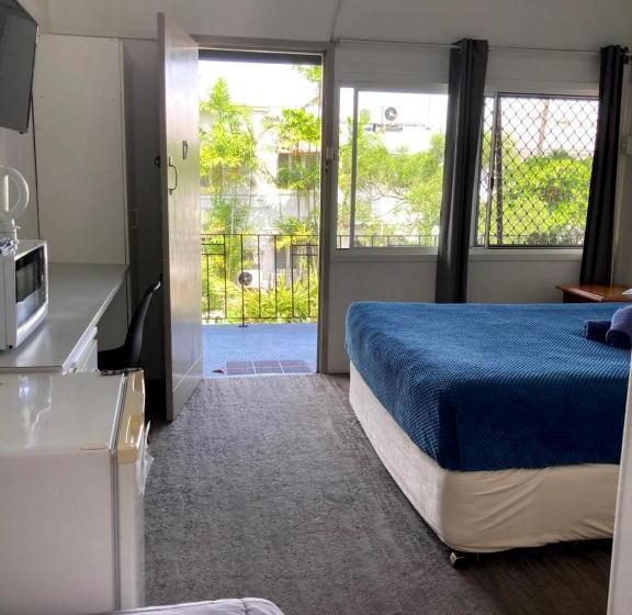 Номер Стандарт, Cairns City Motel