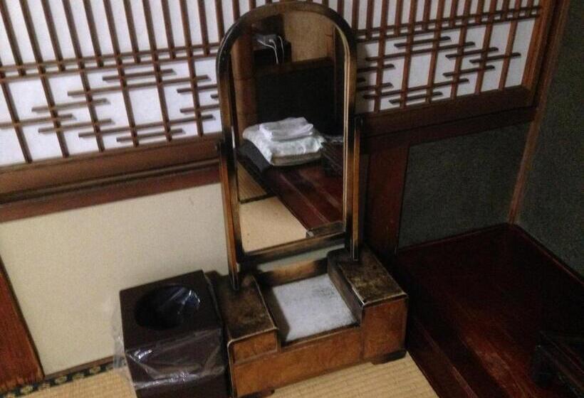 Номер Стандарт, Chuokan Shimizuya Ryokan