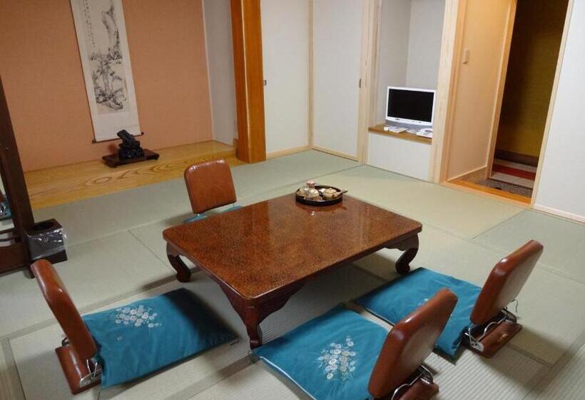 Четырехместный Номер Стандарт, Chuokan Shimizuya Ryokan