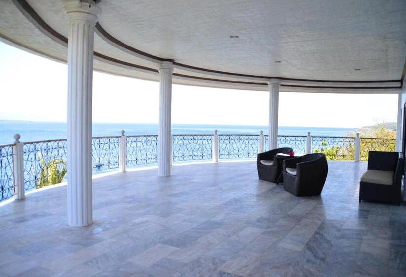 سوییت, Eden Resort