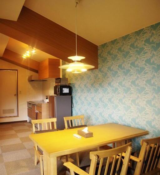 Студия Стандарт, K S House Hokkaido  Asahidake Onsen Hostel