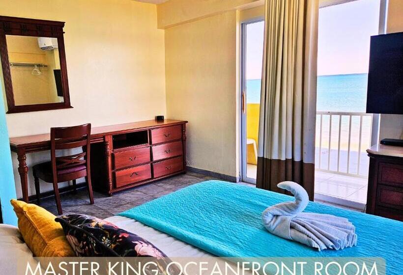 سوئیت با تخت بزرگ, Selva Boutique Hotel   Luquillo Oceanfront Retreat   Adults Only