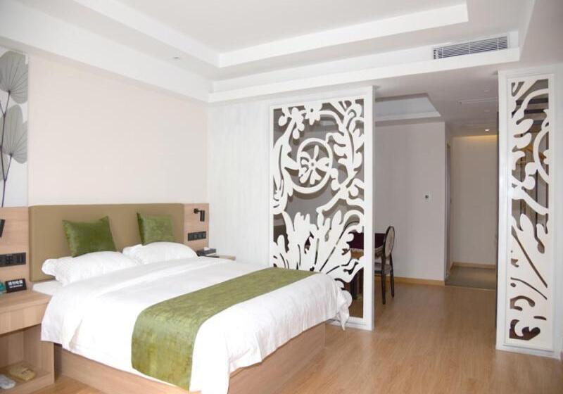 Номер Стандарт, Greentree Inn Express Hotel Heyuan N1 High Fountain