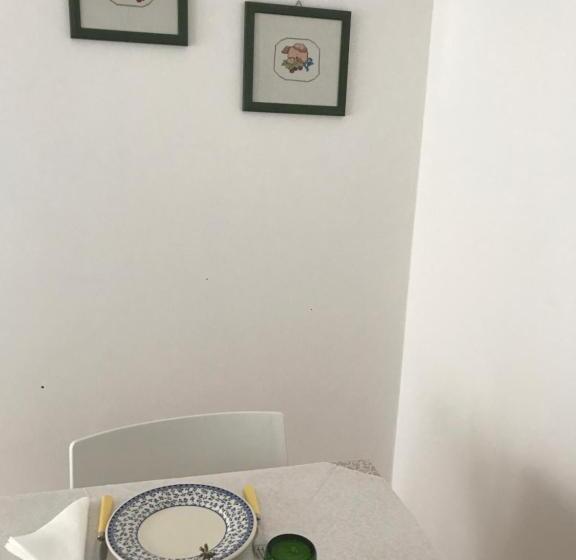 Номер Стандарт, B&b Desdema