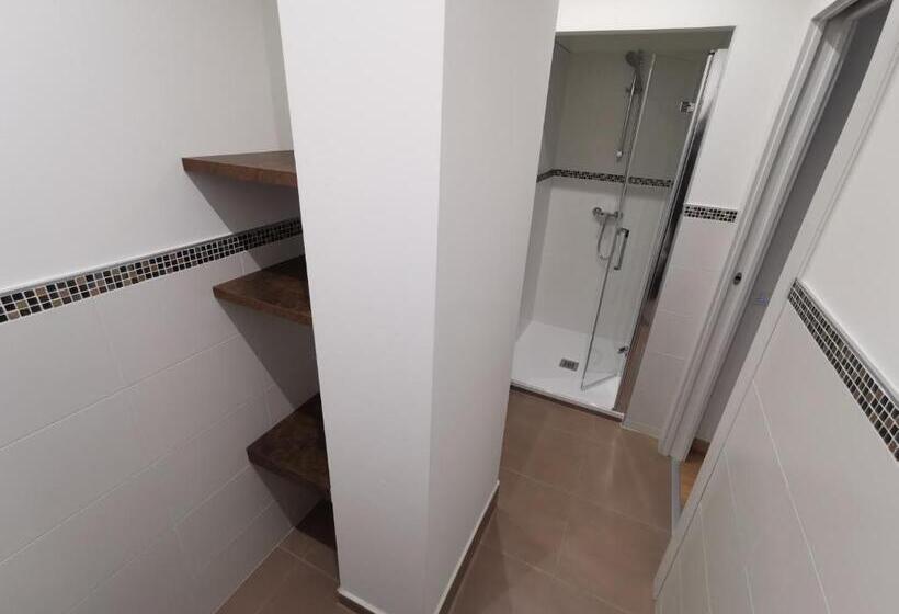 Номер Стандарт Индивидуальный, B&b Desdema