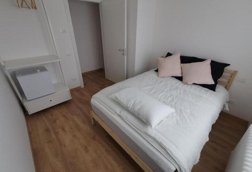 Номер Стандарт Индивидуальный, B&b Desdema
