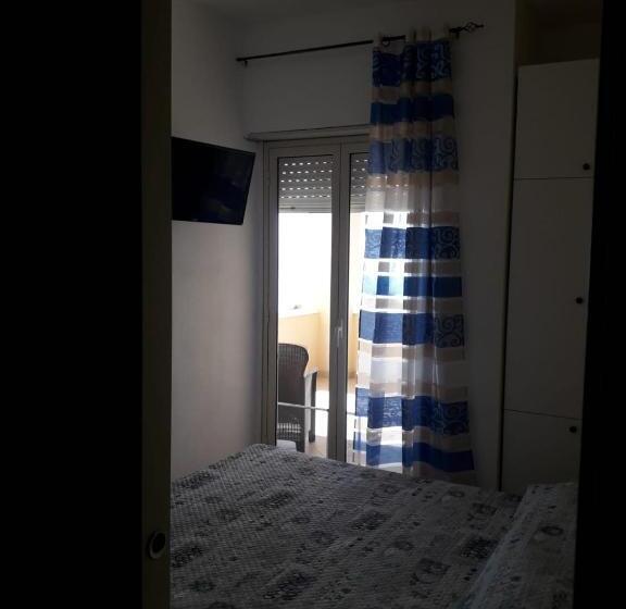 Номер Стандарт Вид на Море, Al Faro