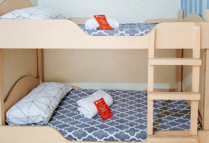 Номер Стандарт Трехместный, Reddoorz Near Davao Airport