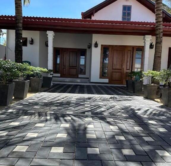 Номер Economy, New Al Hazm Beach Guest House