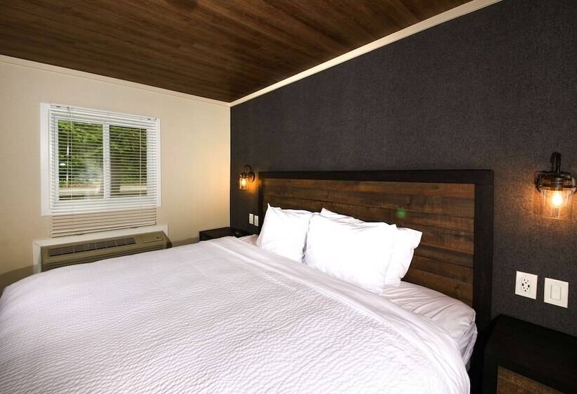 Люкс, Bayview Wildwood Resort, Ascend Hotel Collection