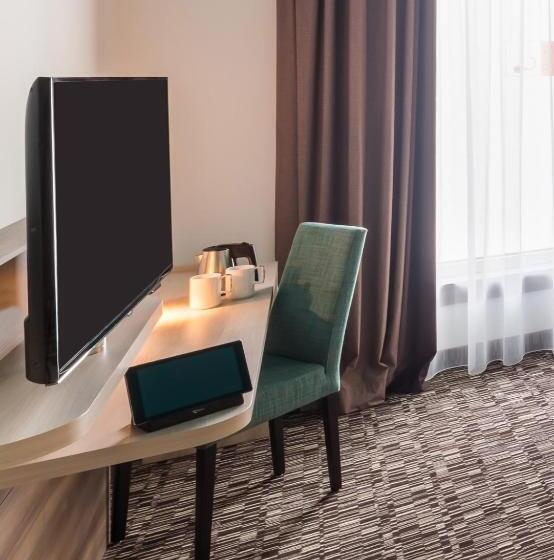 Семейный Номер, Park Inn By Radisson Neumarkt