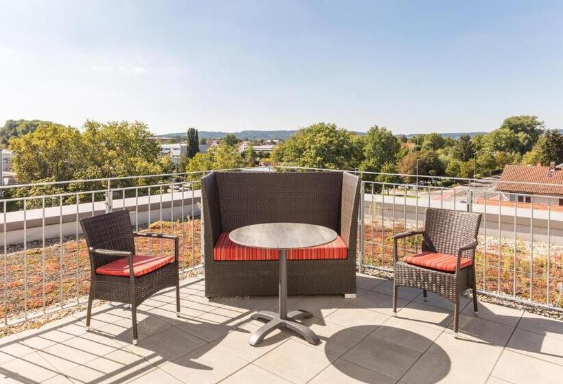 Люкс с Балконом, Park Inn By Radisson Neumarkt