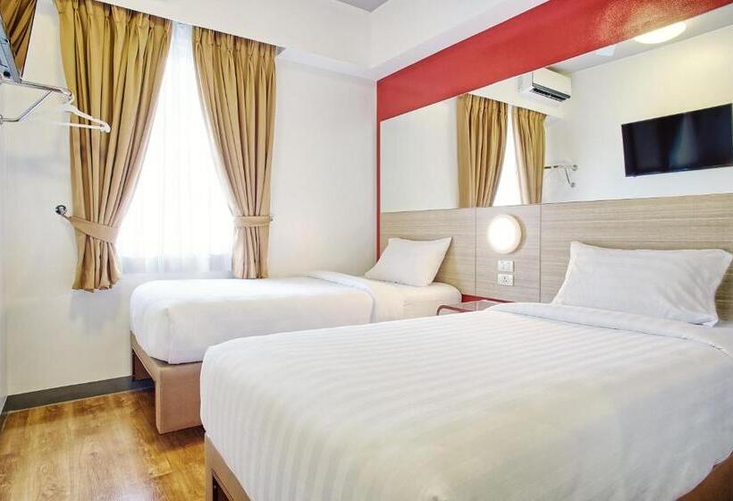 Номер Стандарт, Red Planet Ortigas