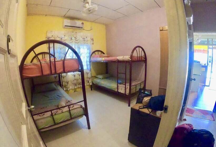 تختخواب در اتاق مشترک, The Cottage Langkawi
