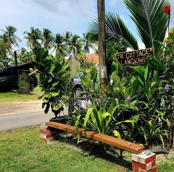 تختخواب در اتاق مشترک, The Cottage Langkawi
