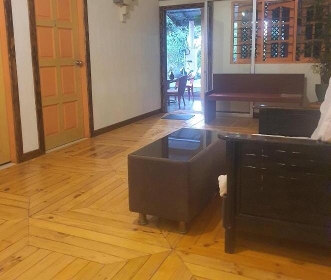 اتاق اکونومی, The Cottage Langkawi