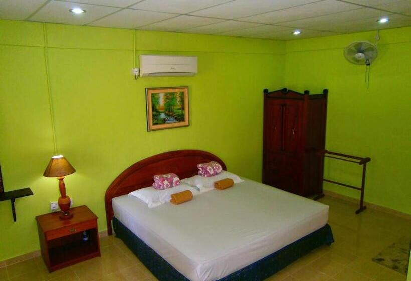 اتاق سوپریور با تخت بزرگ, The Cottage Langkawi