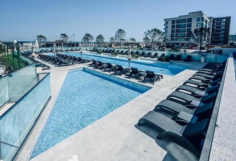 آپارتمان 1 خوابه, Nereide Apartament   Complex Infinity Pool