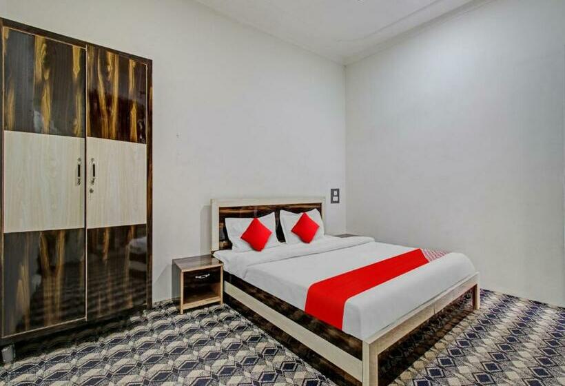 اتاق استاندارد, Oyo Flagship 81121  Farhad