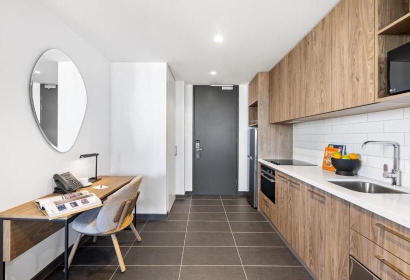 Апартаменты 1 Спальня, Quest Geelong Central