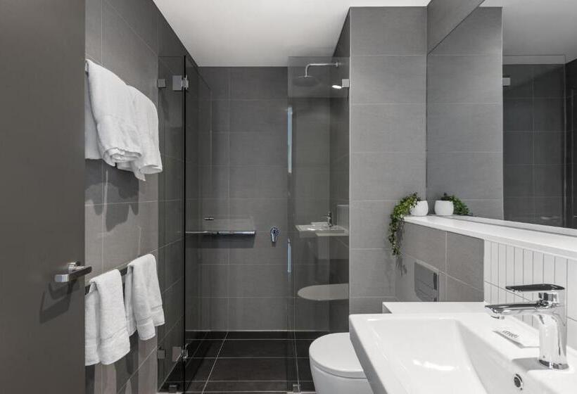 Апартаменты 3 Спальни, Quest Geelong Central