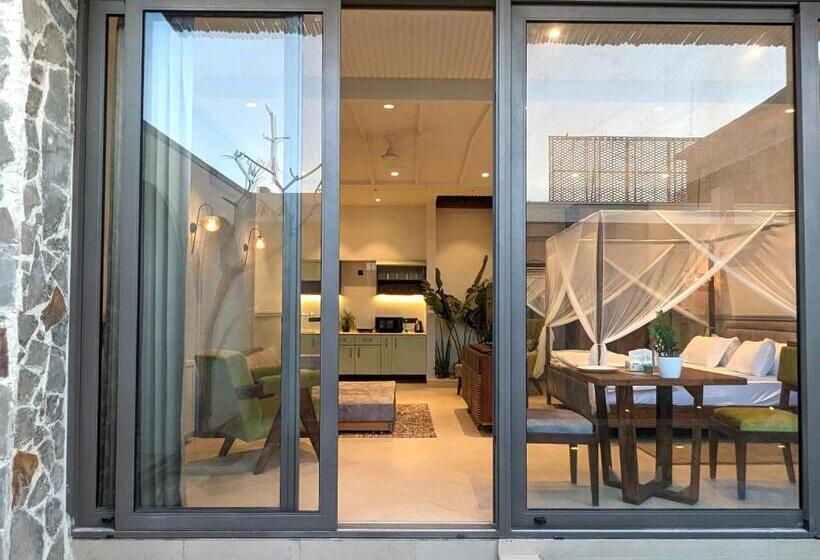 اتاق استاندارد با تخت بزرگ, Cape House