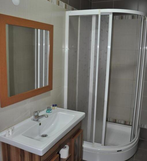 Трехместный Номер Стандарт с Балконом, Park Otel